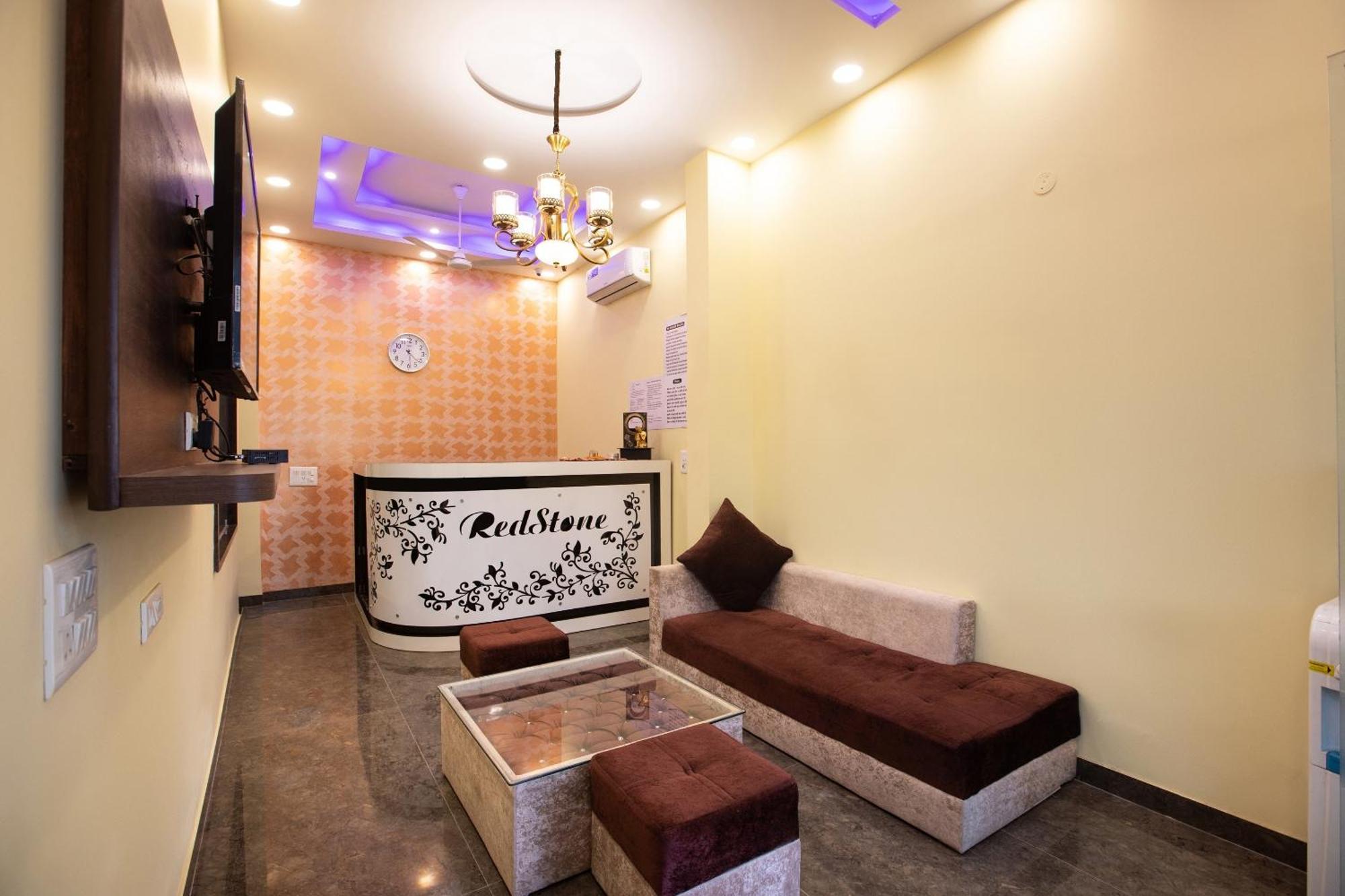 Super Oyo Hotel O Red Stone Inn New Delhi Bagian luar foto